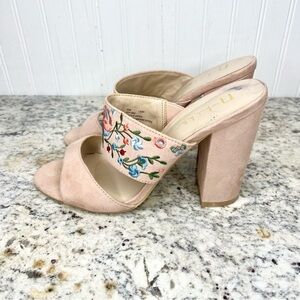 N by Nicole Miller Leah Floral Embroidered Heels Size 10
